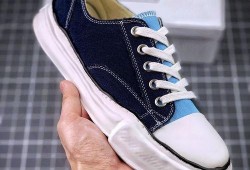 最新帆布鞋爆料,揭秘最新帆布鞋爆款设计亮点